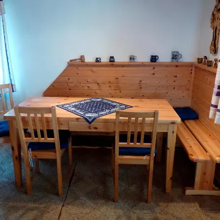 Ferienhaus Zum Plauer See 度假居 *