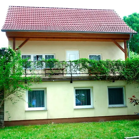 Ferienhaus Zum Plauer See * Zislow